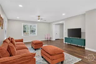 710 E 35th St, Savannah, GA 31401 - Photo 19