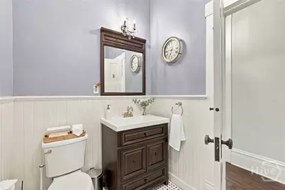 115 E 36th Street, Savannah, GA 31401 - Photo 33