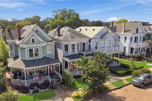 115 E 36th St, Savannah, GA 31401 - Photo 41