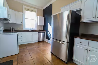313 W 33rd Street, Savannah, GA 31401 - Photo 9