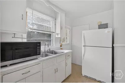 38th E Street Street, Savannah, GA 31401 - Photo 11