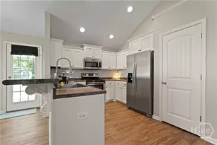306 Madison Oaks Dr, Rincon, GA 31326 - Photo 11