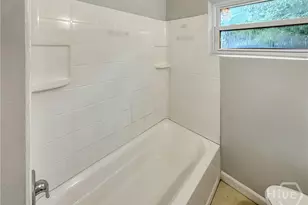 5328 Churchill St, Savannah, GA 31405 - Photo 9