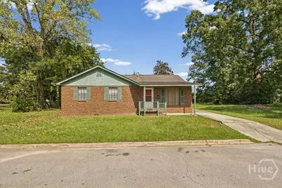 1130 W 49th Street, Savannah, GA 31405 - Photo 3