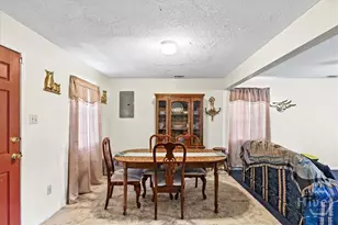 1130 W 49th St, Savannah, GA 31405 - Photo 11