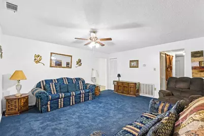 1130 W 49th Street, Savannah, GA 31405 - Photo 9