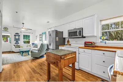 105 S Campbell Avenue #B, Tybee Island, GA 31328 - Photo 21
