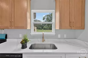 1205 1/2 E 71st St, Savannah, GA 31404 - Photo 11