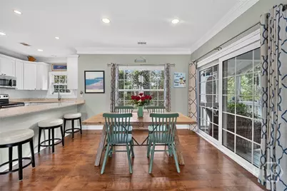 1019 Laurel Avenue, Tybee Island, GA 31328 - Photo 5