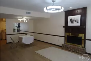2220 E Victory Dr, Savannah, GA 31404 - Photo 3