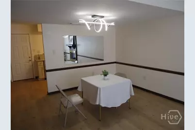 2220 E Victory Drive #17, Savannah, GA 31404 - Photo 5