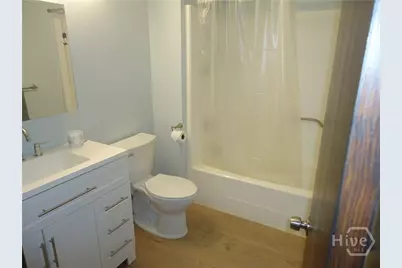 2220 E Victory Drive #17, Savannah, GA 31404 - Photo 15