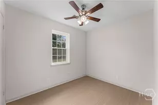 525 Carolyn St, Metter, GA 30439 - Photo 19