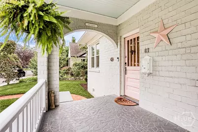 617 E 51st Street, Savannah, GA 31405 - Photo 5