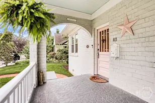 617 E 51st St, Savannah, GA 31405 - Photo 5