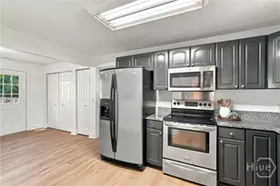530 Talmadge Ave, Garden City, GA 31408 - Photo 11