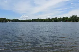 22 Shore Dr E, Oriental, NC 28571 - Photo 1
