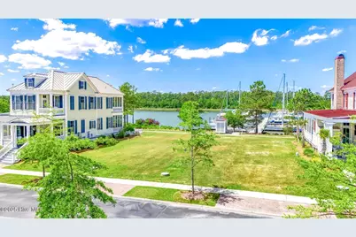 301 E Harborside Road, Oriental, NC 28571 - Photo 1
