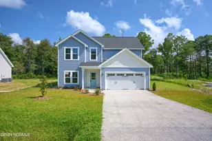 107 Crk Blf Rd, Newport, NC 28570 - Photo 1