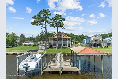 39 Beach Road S, Belhaven, NC 27810 - Photo 1