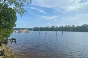 5314 Trade Winds Rd, New Bern, NC 28560 - Photo 1