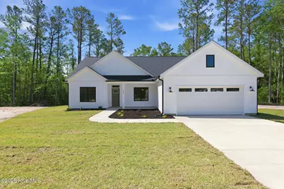 106 Palm Circle, Havelock, NC 28532 - Photo 1