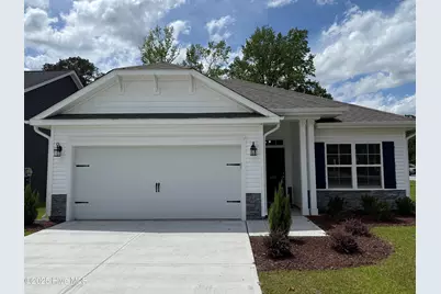 600 Central Park Way, Richlands, NC 28574 - Photo 1