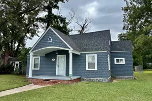 1118 W Main St, Belhaven, NC 27810 - Photo 1