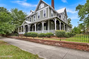 708 Market St, Wilmington, NC 28401 - Photo 1