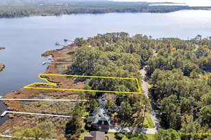 1106 Harbour Pointe Dr, New Bern, NC 28560 - Photo 1