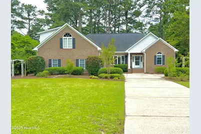 6104 Falcon Drive, New Bern, NC 28560 - Photo 1