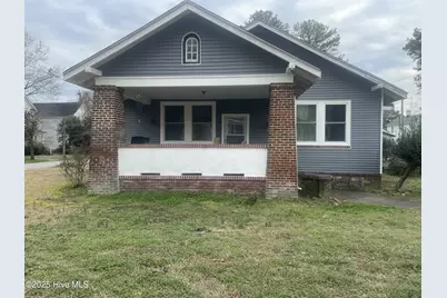 113 E Capitola Avenue, Kinston, NC 28501 - Photo 1
