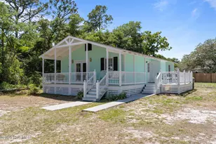 109 NE 17th St, Oak Island, NC 28465 - Photo 1