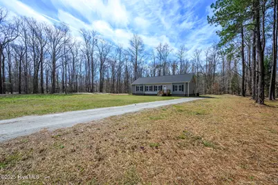 279 Skippers Lane Lane, New Bern, NC 28562 - Photo 1