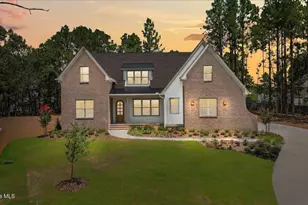 320 Sloan Ln, Pinehurst, NC 28374 - Photo 1