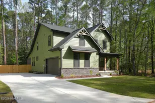 1057 Greenbriar Dr, Vass, NC 28394 - Photo 1