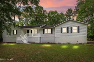 105 Country Pl, Washington, NC 27889 - Photo 1