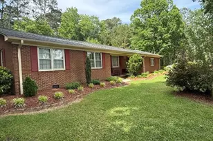 1060 Taylor Rd, Chocowinity, NC 27817 - Photo 1
