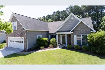 102 E Stockton Place, Hampstead, NC 28443 - Photo 1