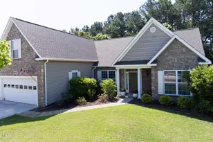 102 E Stockton Pl, Hampstead, NC 28443 - Photo 1