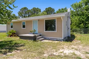 13271 US Hwy 17, Hampstead, NC 28443 - Photo 1
