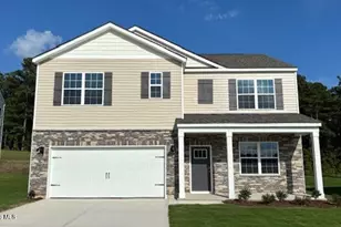 1067 Misty Creek Dr, Aberdeen, NC 28315 - Photo 1