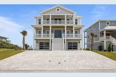 105 Roosevelt Drive, Pine Knoll Shores, NC 28512 - Photo 1