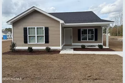 755 Wall Street, Grifton, NC 28530 - Photo 1