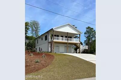 128 Conch Court, Emerald Isle, NC 28594 - Photo 1