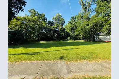 1105 W Third Street, Greenville, NC 27834 - Photo 1