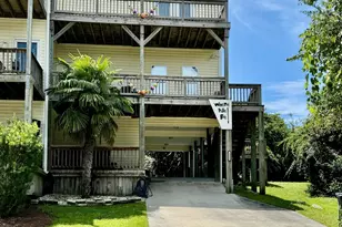 123 W Sandbur Dr, Emerald Isle, NC 28594 - Photo 1