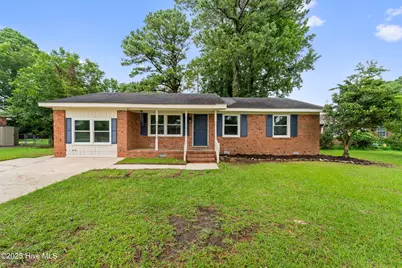 125 Linda Loop, Jacksonville, NC 28546 - Photo 1