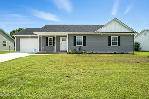 302 Kristin St, Elizabeth City, NC 27909 - Photo 1