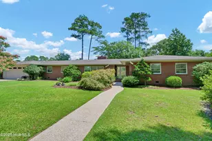 1103 Forest Hills Dr, Wilmington, NC 28403 - Photo 1
